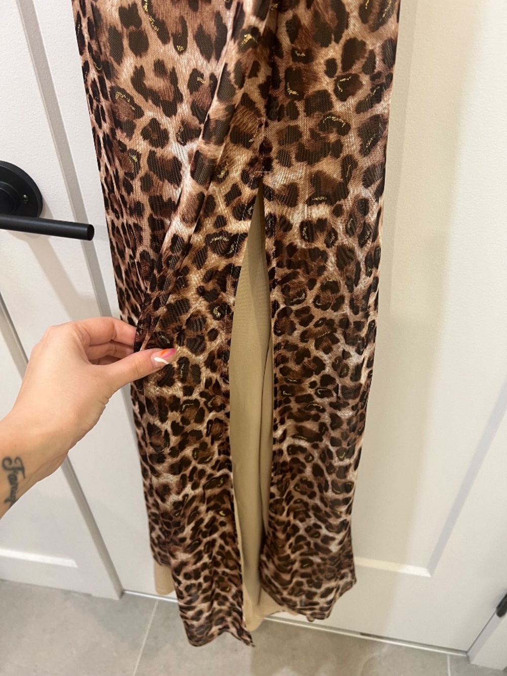 Maxi Leopard Print Dress (Size L) - Picture 6 of 10
